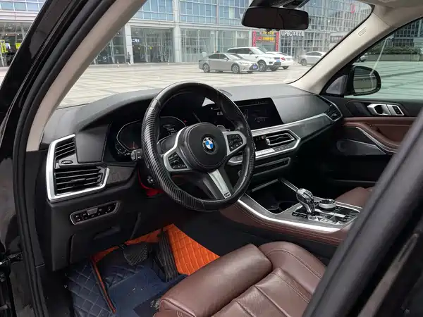 BMW X5 2019