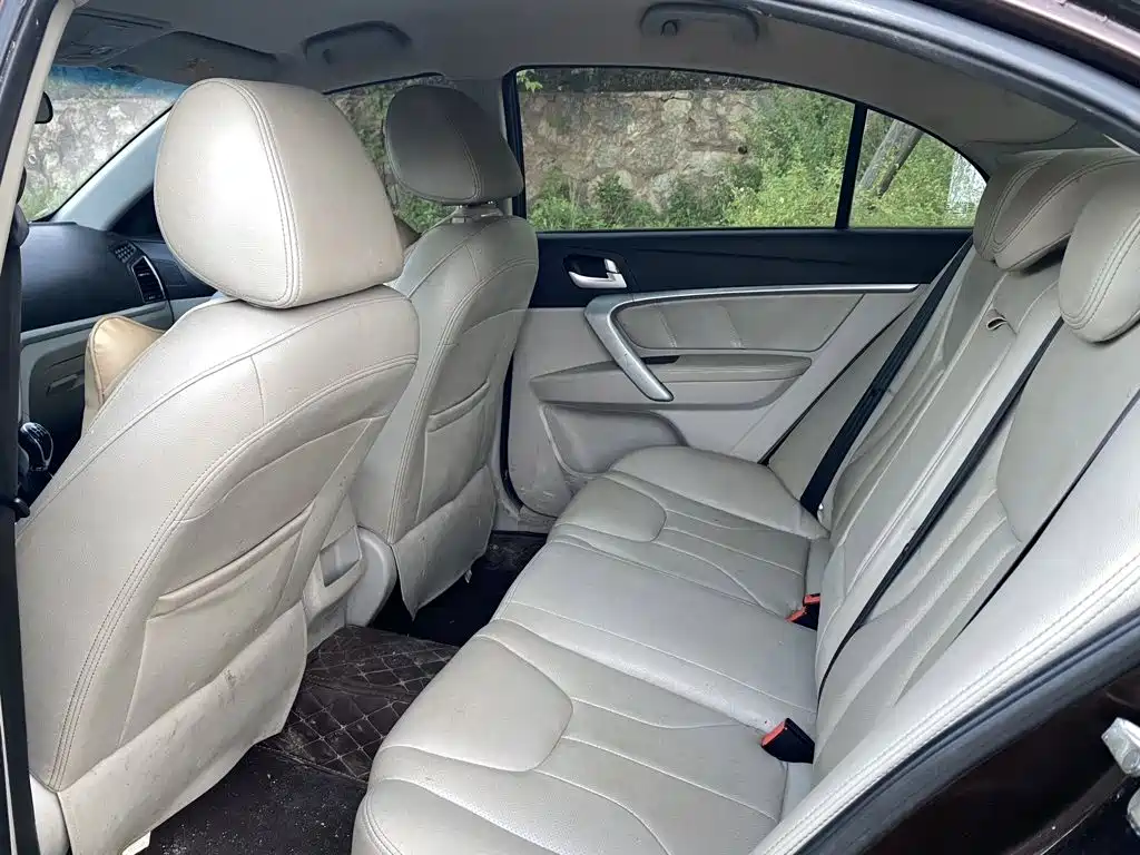 Geely Emgrand 2016