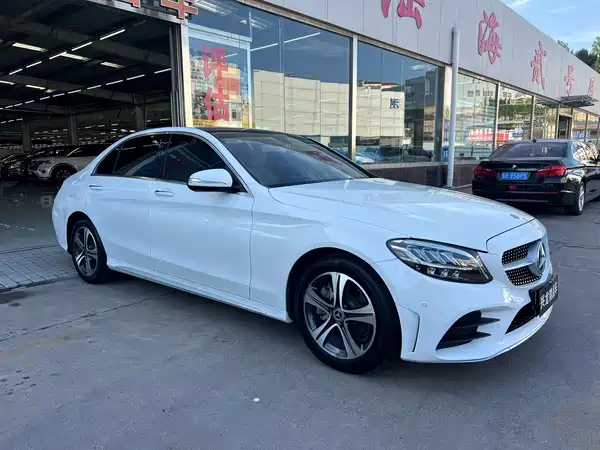 Mercedes-Benz C-Class 2019