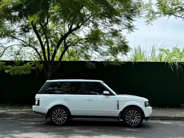 Land Rover Range Rover 2011