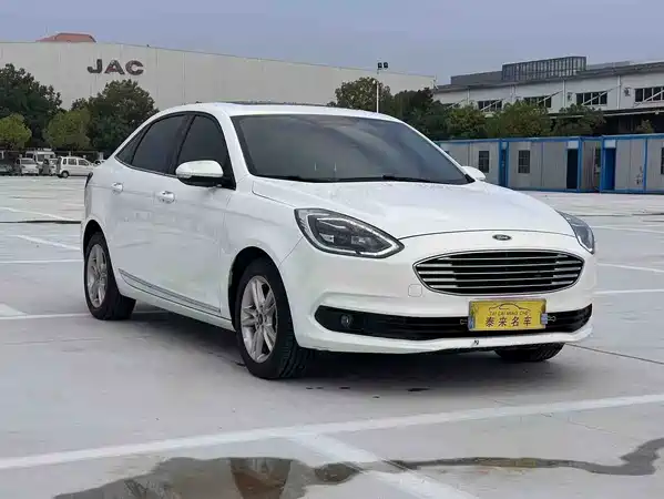 Ford Escort 2021