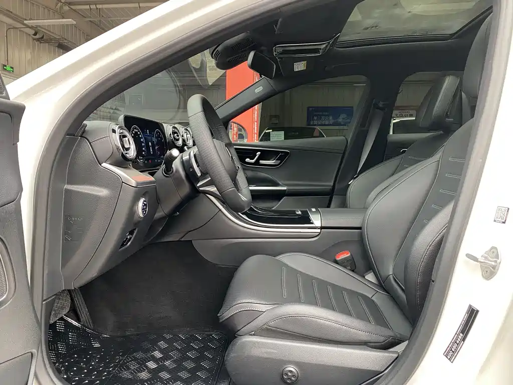 Mercedes-Benz C-Class 2022 — фото 13