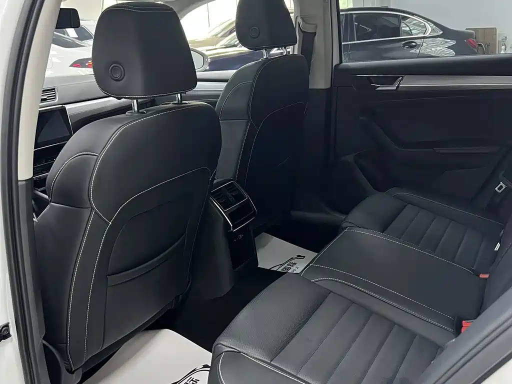 Skoda Speedy 2023 — фото 15