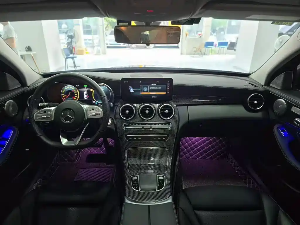 Mercedes-Benz C-Class 2020