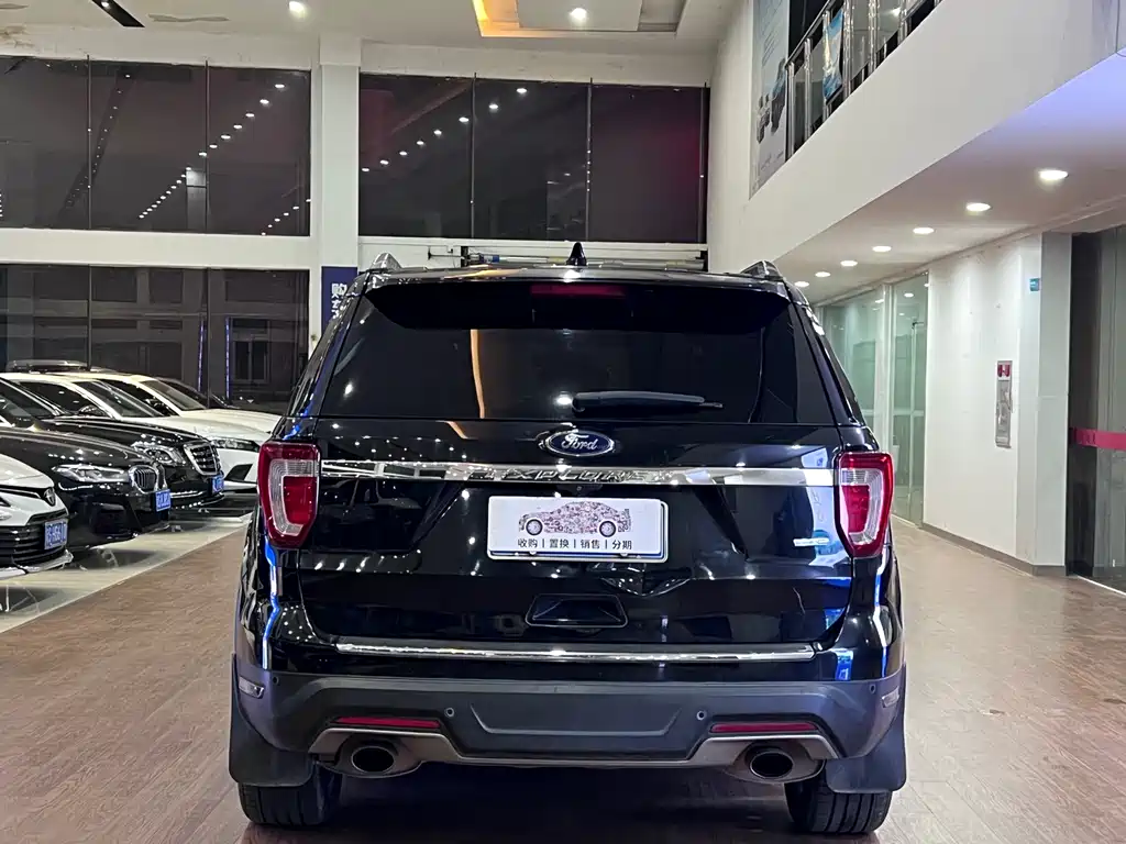 Ford Explorer 2019 — фото 4
