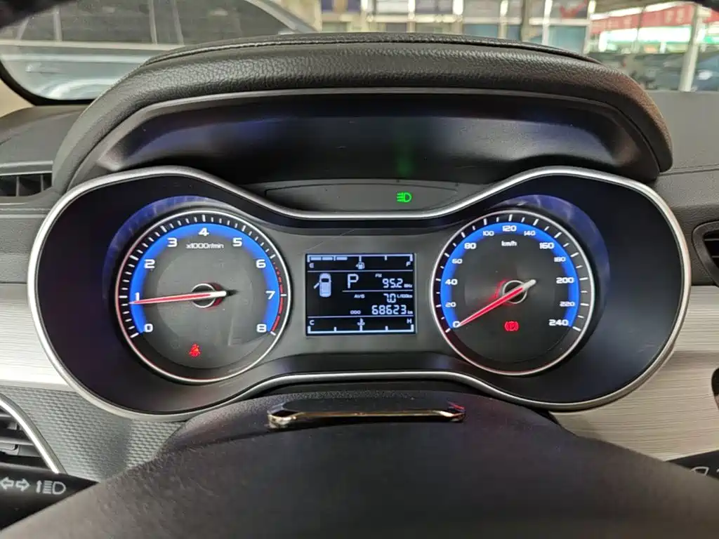 Geely Vision 2018 — фото 12