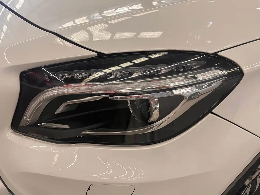 Mercedes-Benz GLA 2017