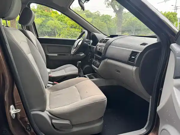 BAIC M20 2016