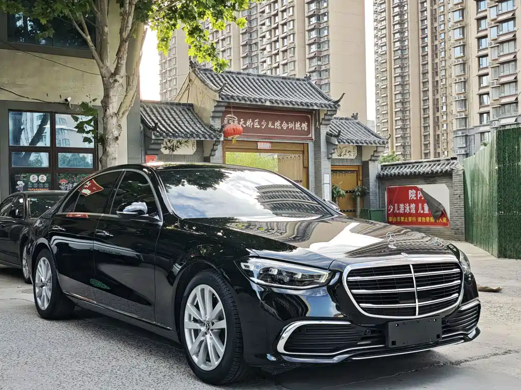 Mercedes-Benz S-Class 2023 — фото 3
