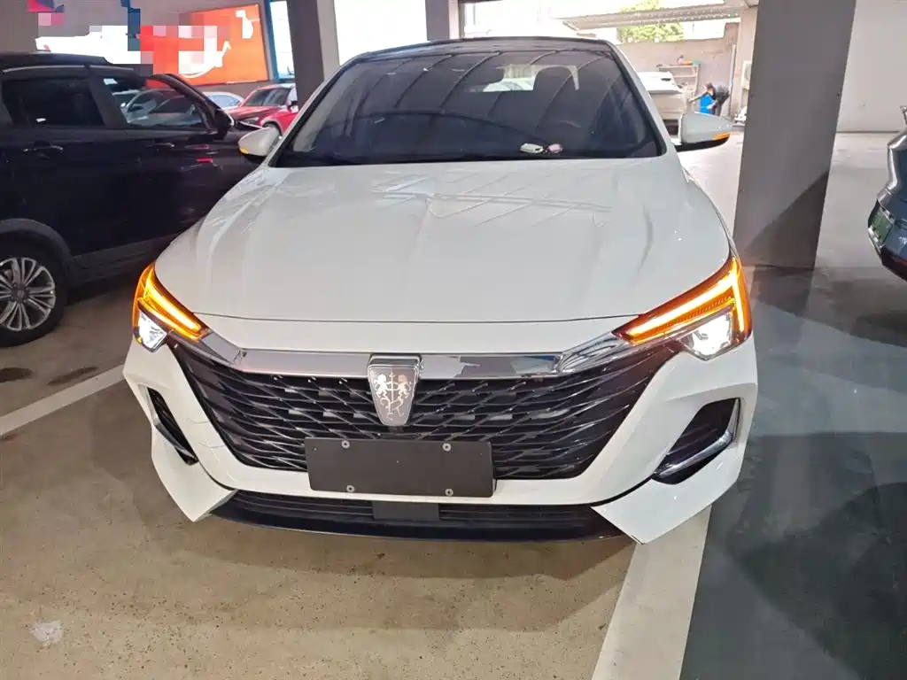 Roewe i6 MAX New Energy 2024 — фото 3