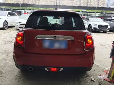 MINI MINI 2018