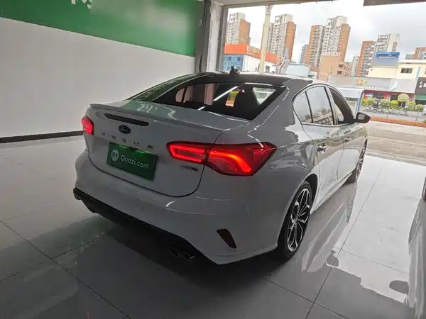 Ford Focus 2021