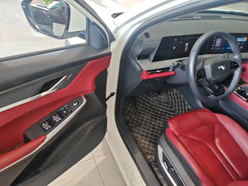 Changan CS75PLUS 2022 — фото 16