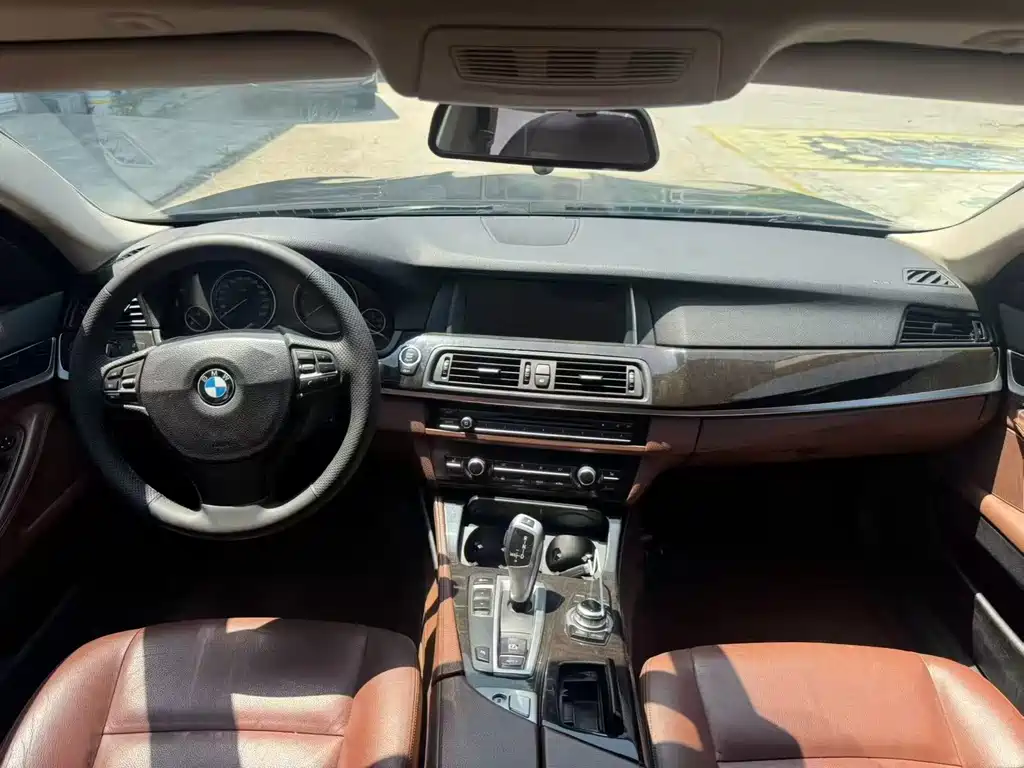 BMW 5 Series 2016