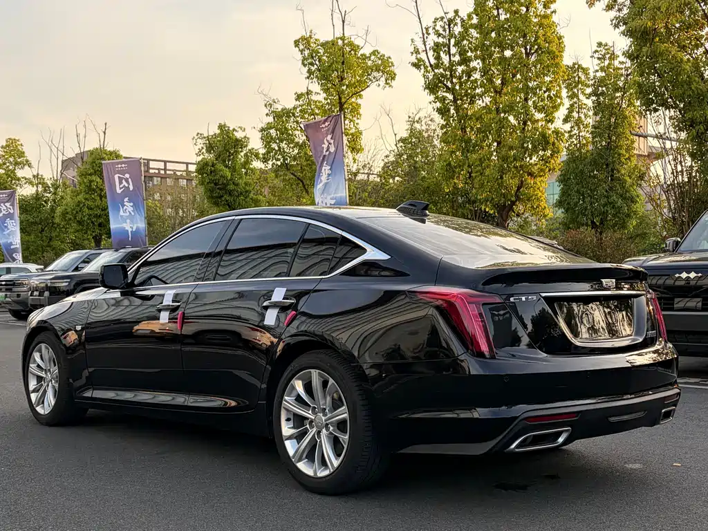 Cadillac CT5 2024 — фото 15