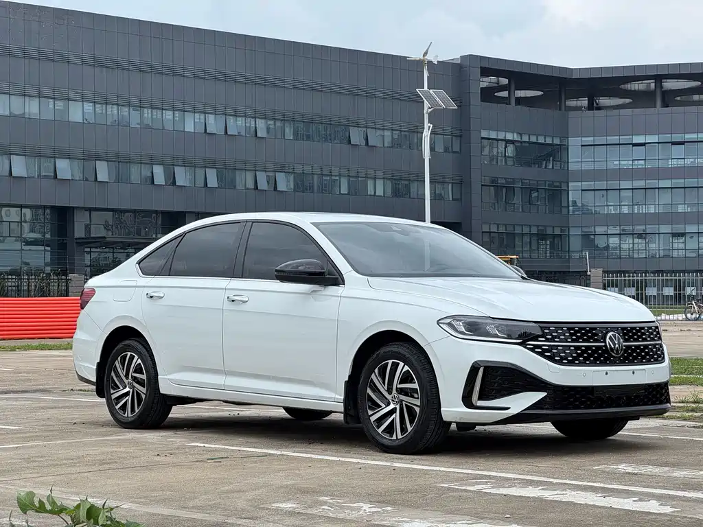 Volkswagen Lavida 2024