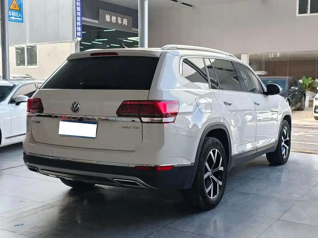 Volkswagen Teramont 2020 — фото 10