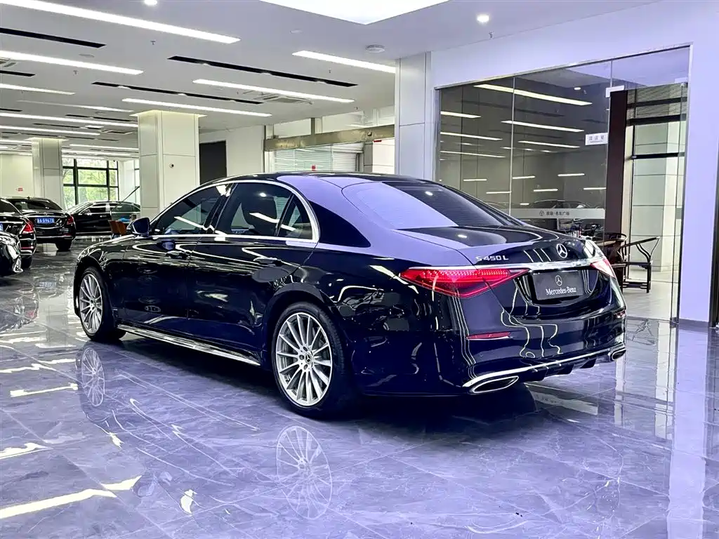 Mercedes-Benz S-Class 2022