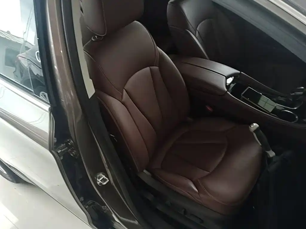 Buick Envision Plus 2019 — фото 25