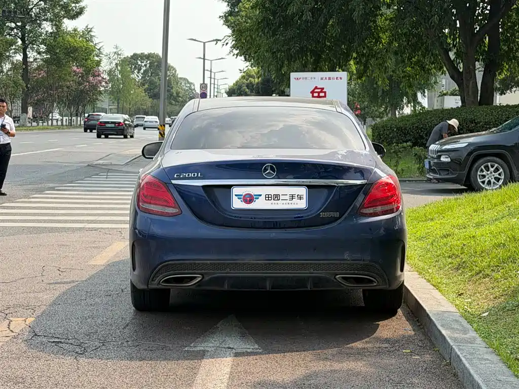 Mercedes-Benz C-Class 2016