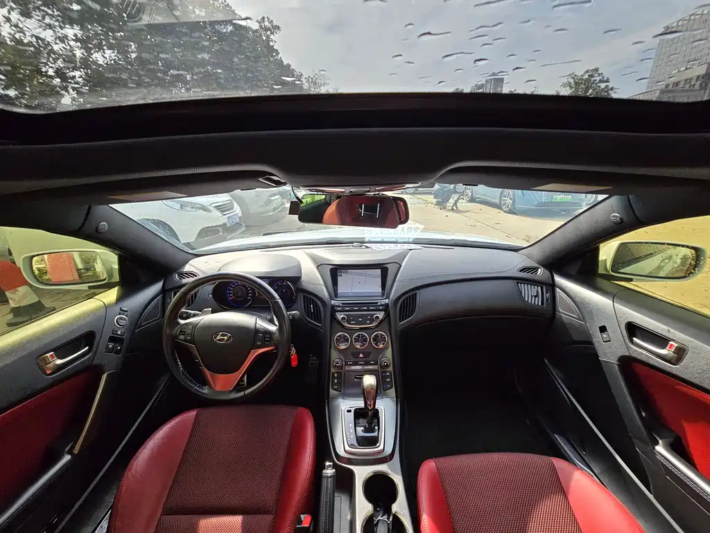 Hyundai Genesis Coupe 2015 — фото 8