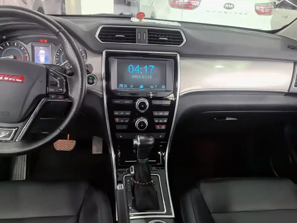 Haval H2 2015 — фото 13