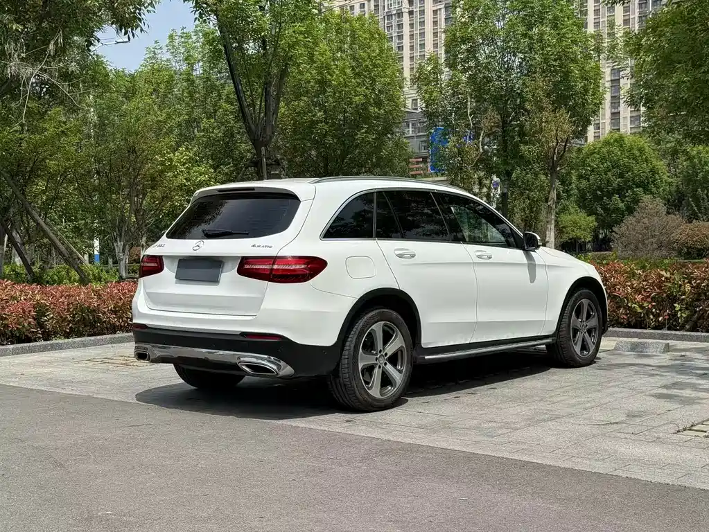 Mercedes-Benz GLC 2016 — фото 9