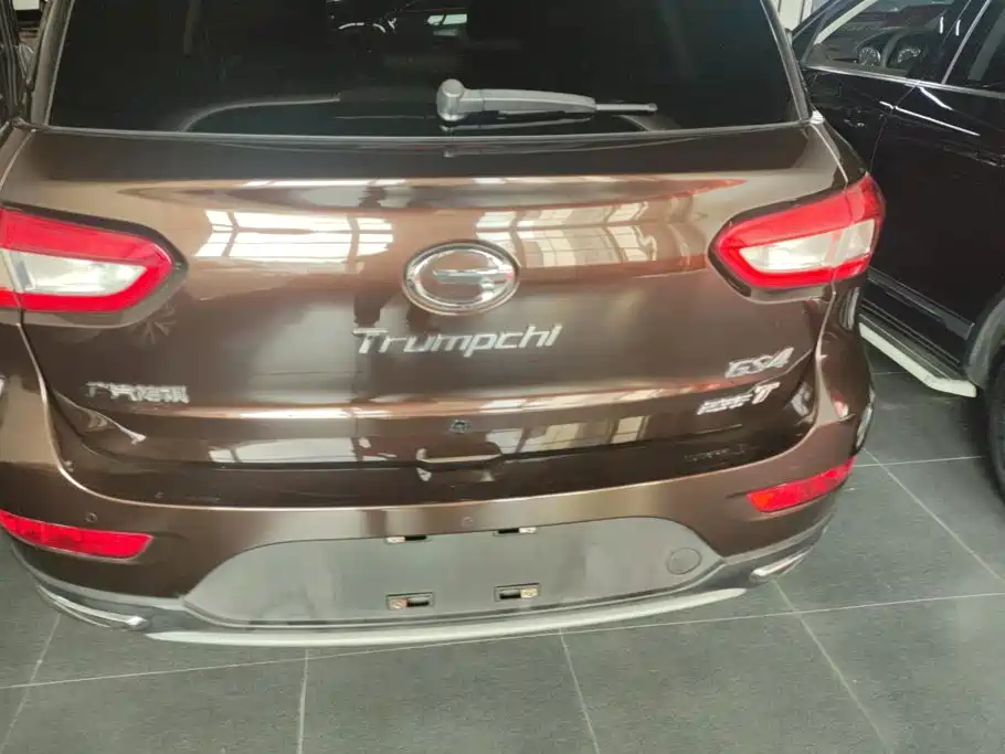 GAC Trumpchi GS4 2017 — фото 4