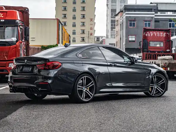 BMW M4 2020