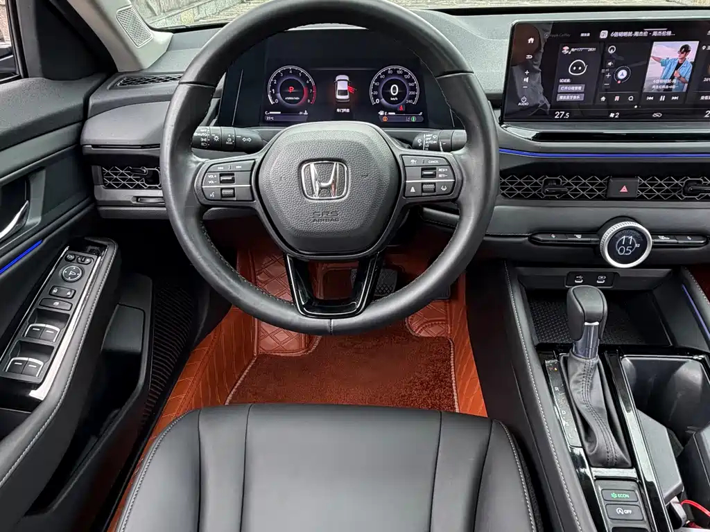 Honda Accord 2023 — фото 8
