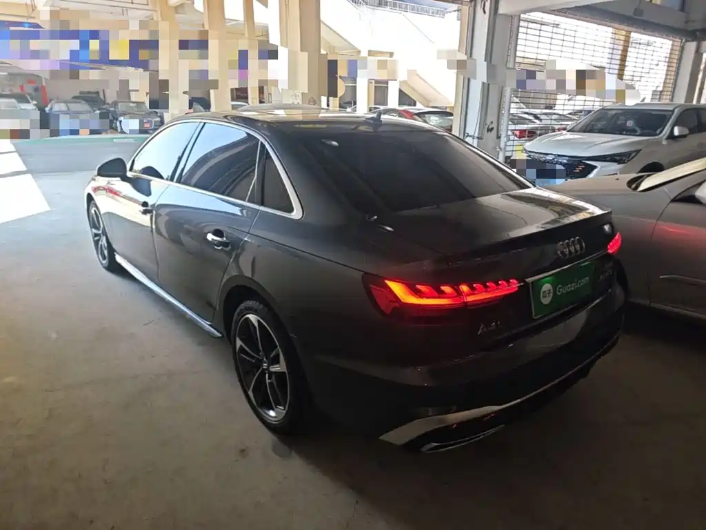 Audi A4L 2020