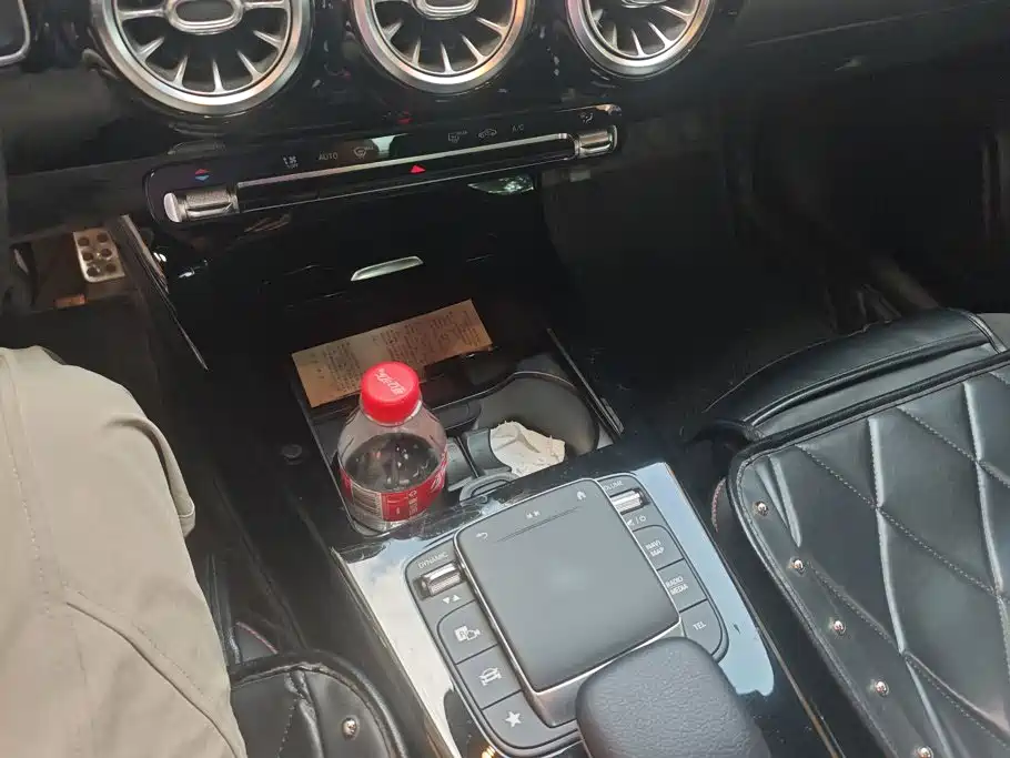 Mercedes-Benz CLA 2020 — фото 16