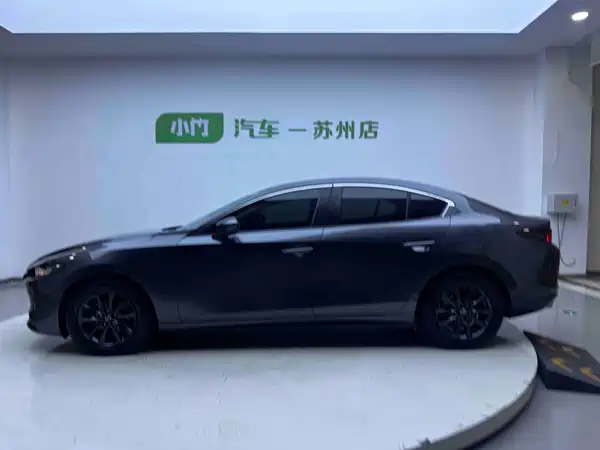 Mazda 3 Axela 2021
