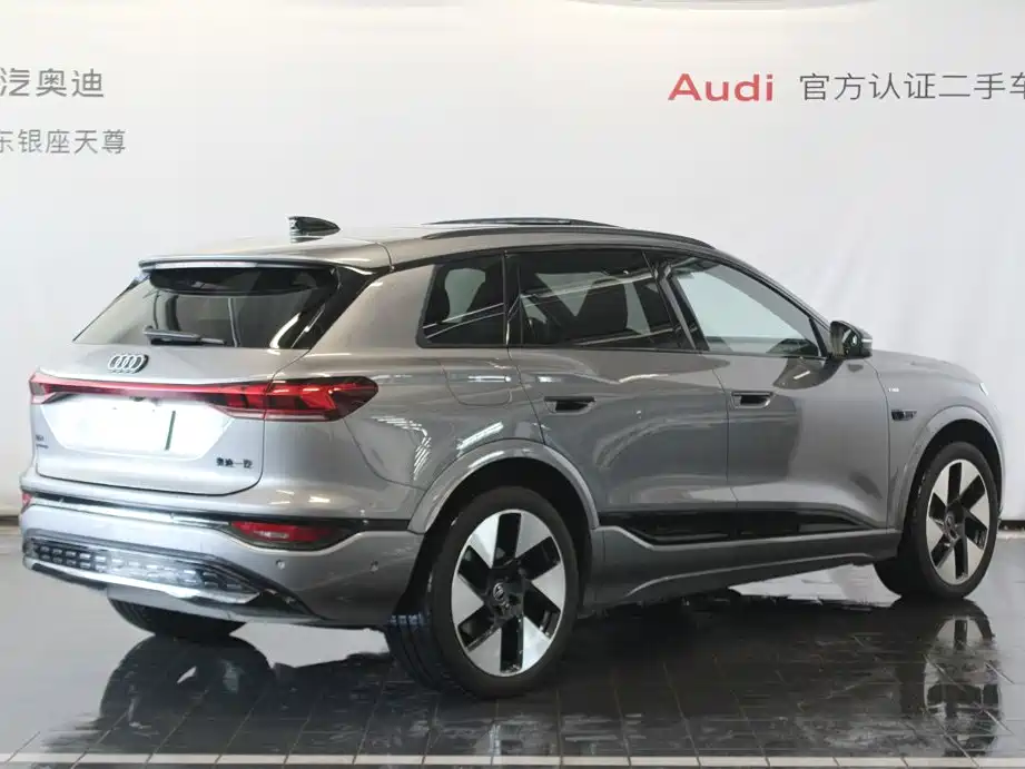 Audi Q6L E-Tron 2025 — фото 5