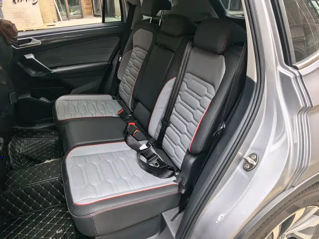 Volkswagen Tiguan L PHEV 2022 — фото 14
