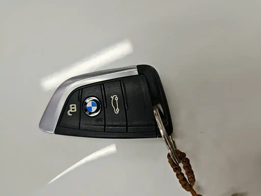 BMW X1 2018 — фото 9
