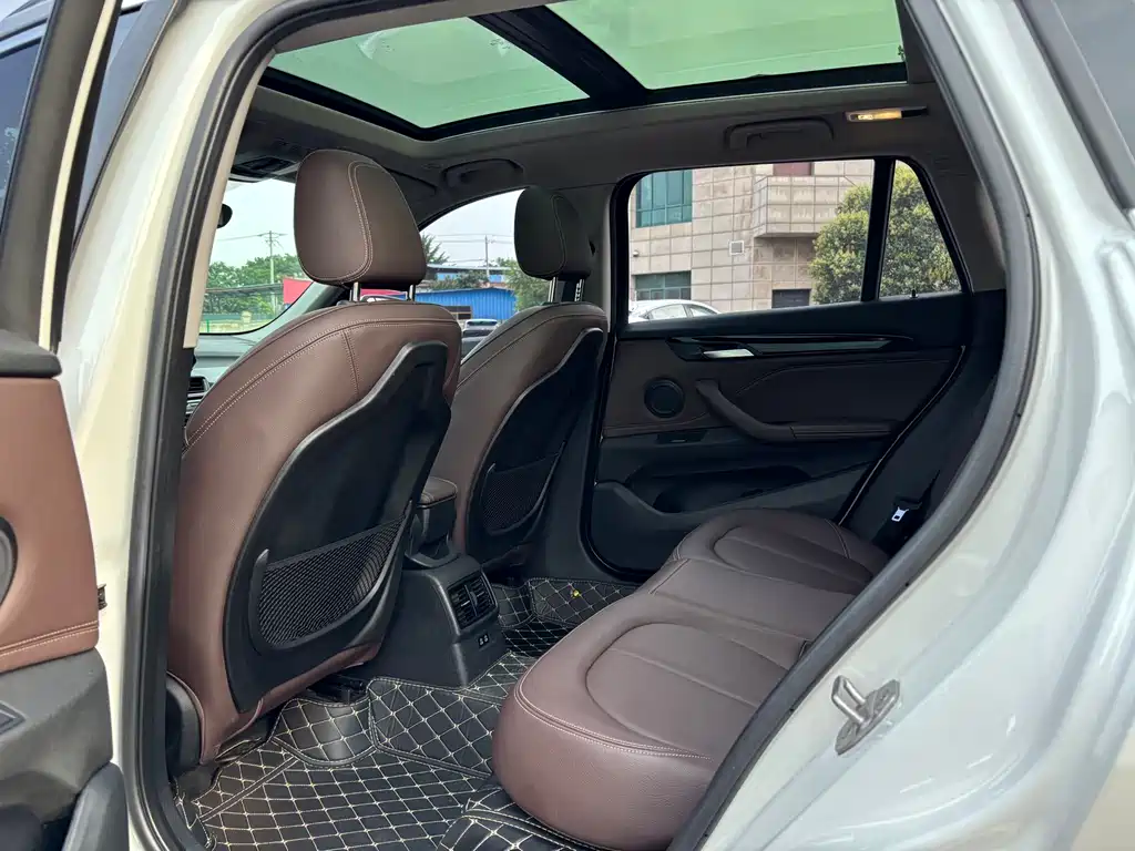BMW X1 2020 — фото 14