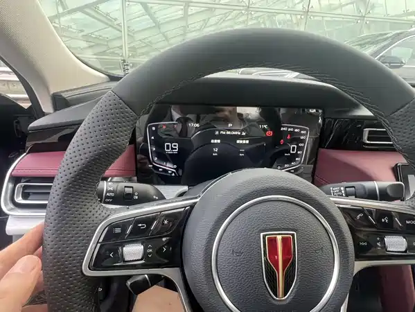Hongqi H5 2026