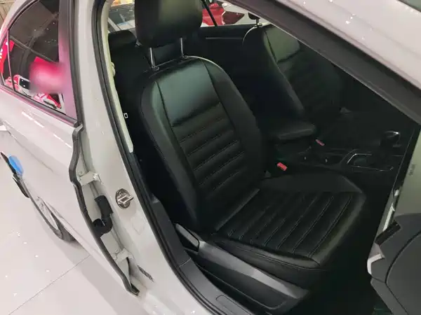 Volkswagen Bora 2021