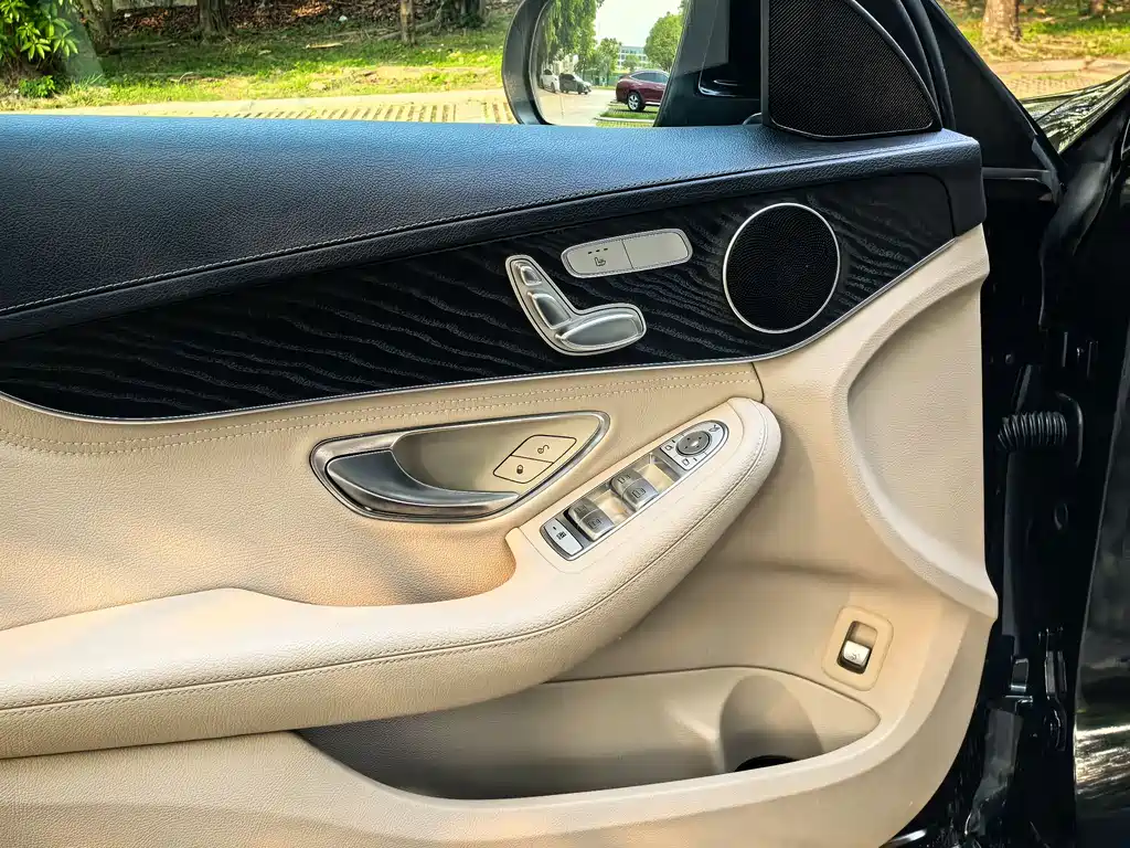 Mercedes-Benz C-Class 2016 — фото 9