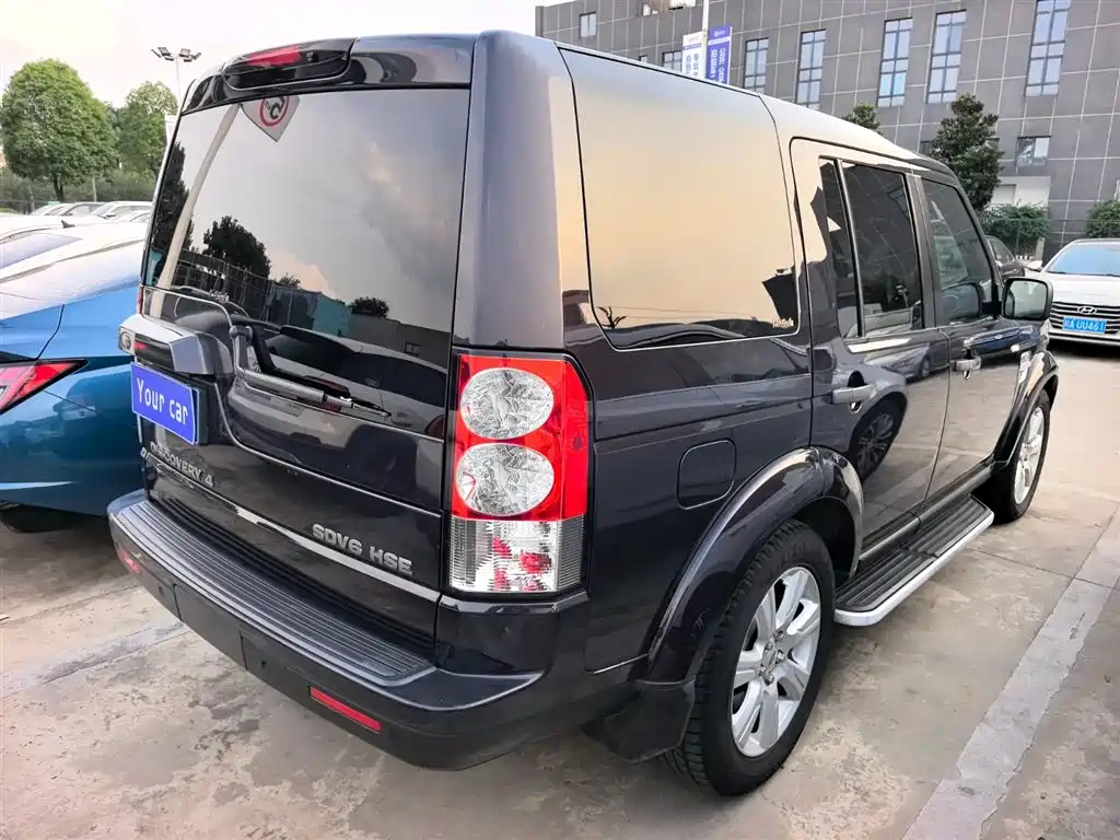 Land Rover Discovery 2013