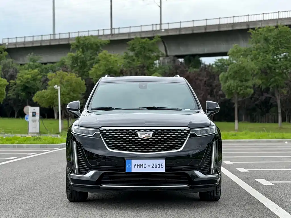 Cadillac XT6 2021