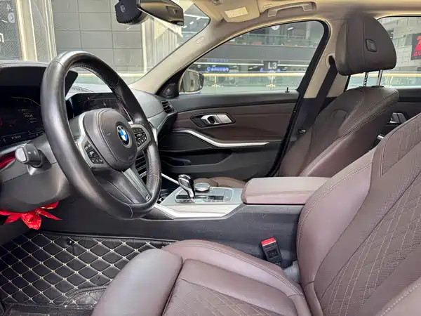 BMW 3 Series 2022
