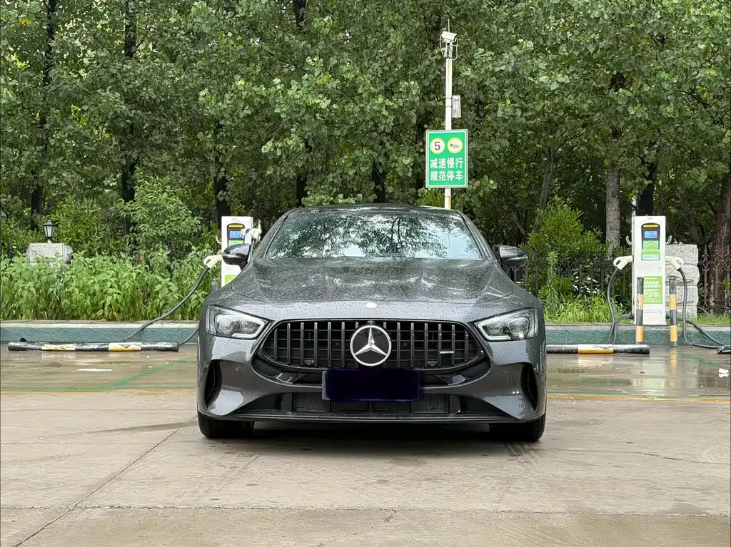 Mercedes-Benz AMG GT 2025 — фото 2