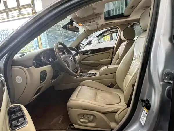 Jaguar XJ 2007