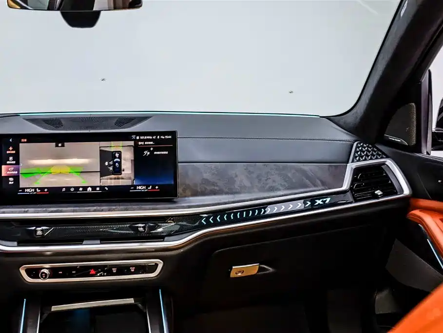 BMW X7 2023 — фото 18