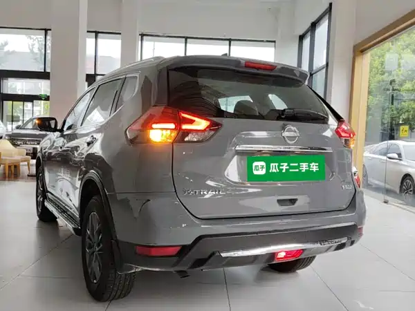 Nissan X-Trail 2025