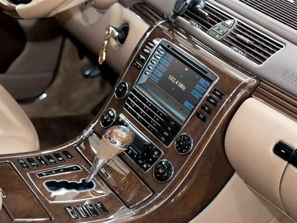 Maybach Maybach 2014 — фото 22