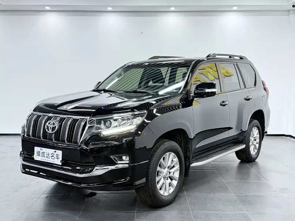 Toyota Prado 2020 — фото 1