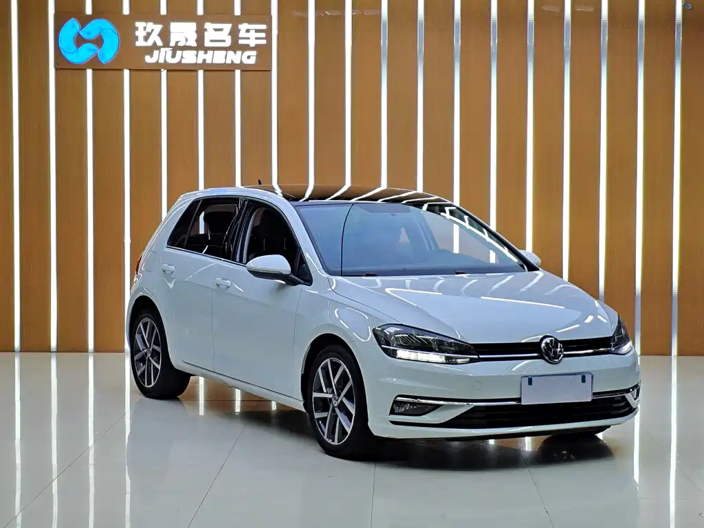 Volkswagen Golf 2020
